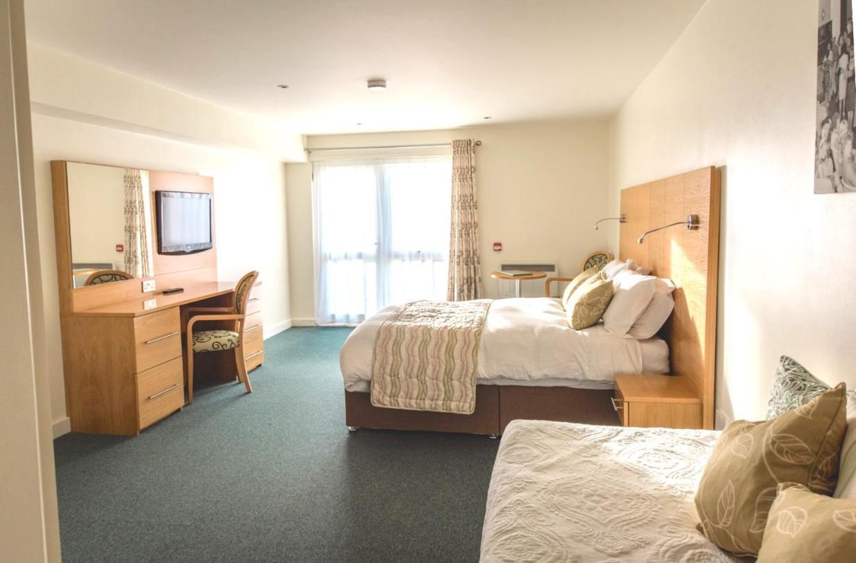 Croyde Bay Hotel Or Self Catering المظهر الخارجي الصورة